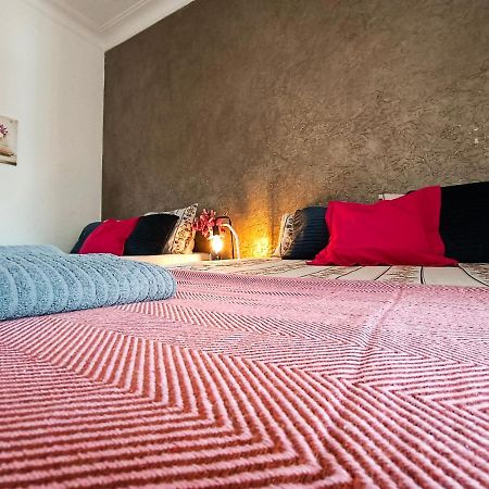 Urquinaona Rooms Barcelona Buitenkant foto