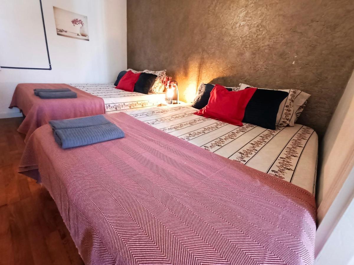 Urquinaona Rooms Barcelona Buitenkant foto