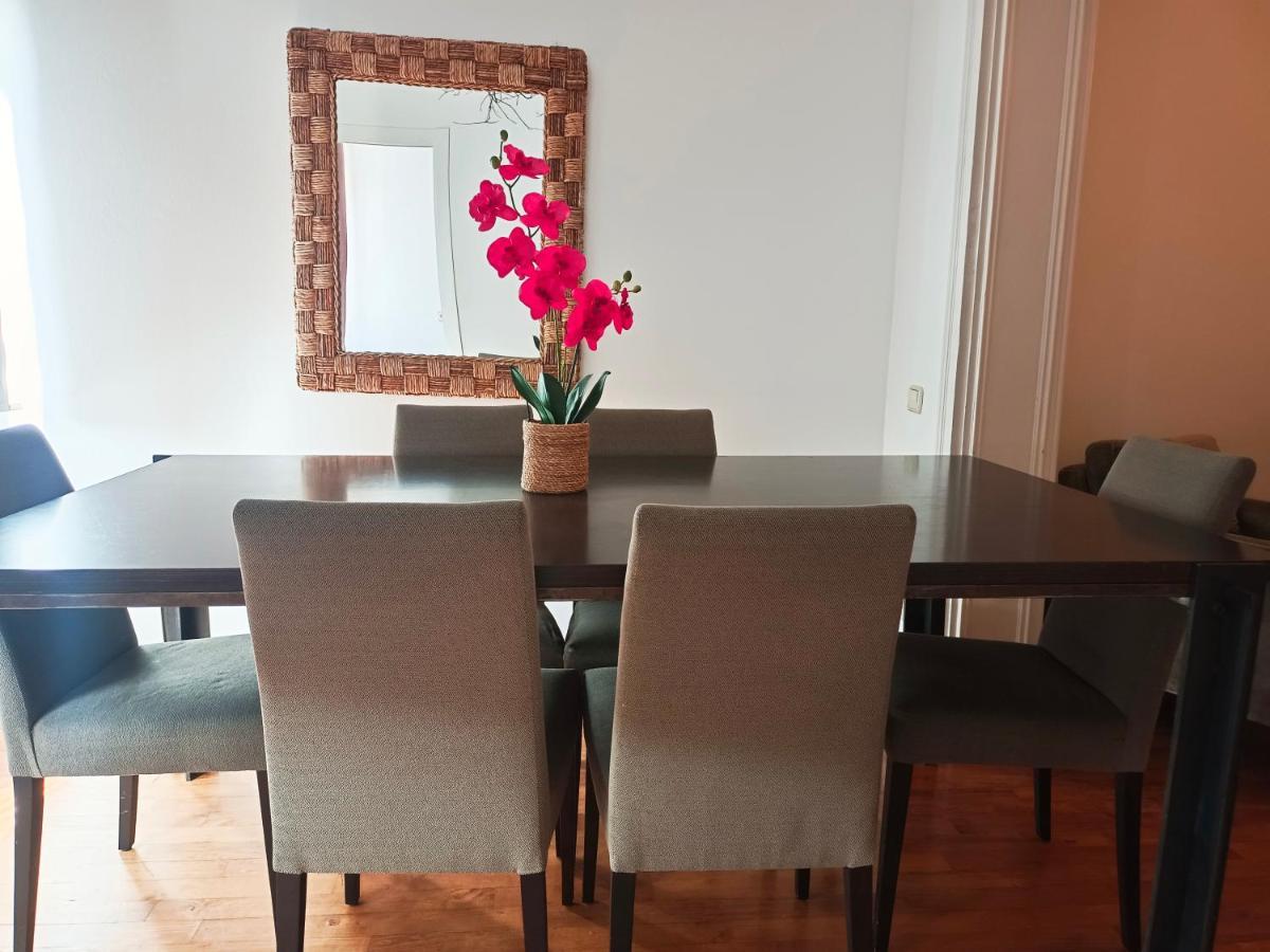 Urquinaona Rooms Barcelona Buitenkant foto
