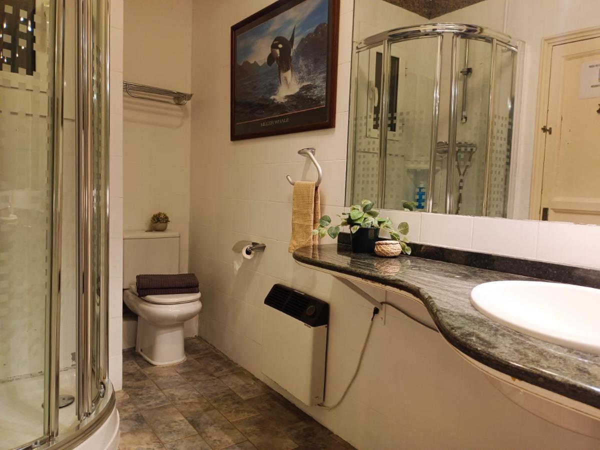 Urquinaona Rooms Barcelona Buitenkant foto